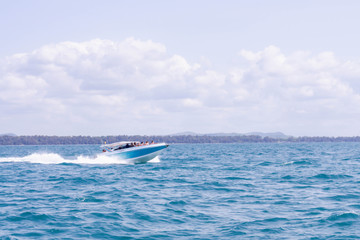 Fototapeta premium Beautiful sea with boat and blue sky, Summer and relax time concept