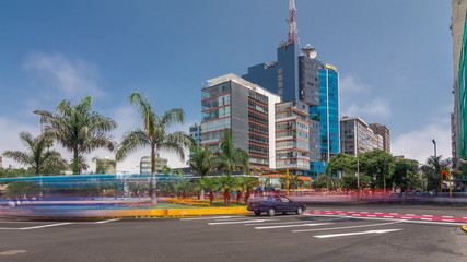 Naklejka premium Major road intersection on Plaza Grau square with traffic timelapse hyperlapse in Lima.