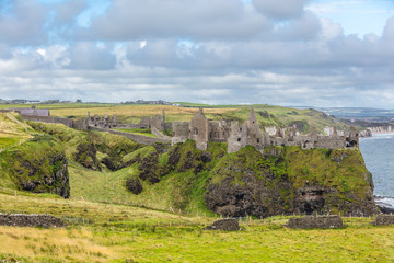 Fototapeta na wymiar Dunluce Castle - Dún Lios