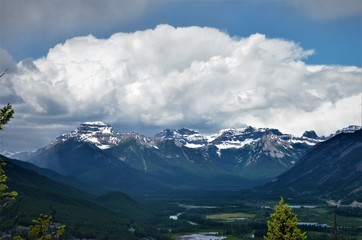 Fototapeta premium The beautiful and scenic view of Banff, Alberta when you are on top of the Tunnel Mountain. 