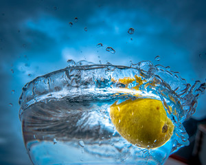 Splashing lemon II