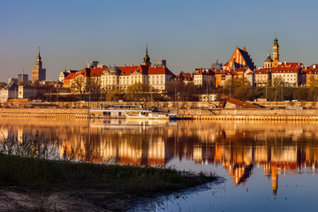 Fototapeta na wymiar City Skyline Of Warsaw Sunrise River View