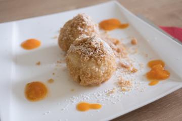 Marillenknödel