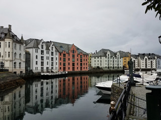 Obraz premium Alesund Harbor Norway