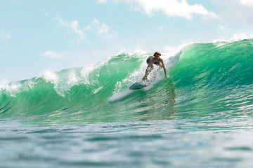 Fototapeta Boy surfing in sea obraz