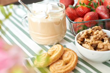 breakfast, dessert, strawberries, coffee and walnut