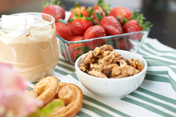 breakfast, dessert, strawberries, coffee and walnut