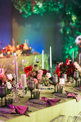 Wedding table decoration luxury style in mint colors with flowers