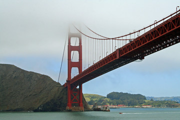 Golden Gate Bridge (CA 01127)