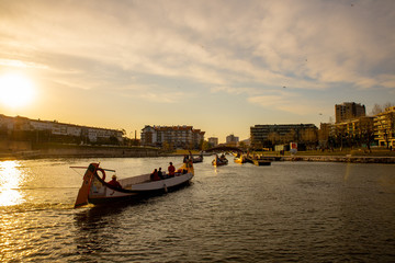 Ria de Aveiro com moliceiros