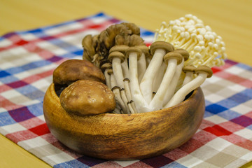 キノコの盛り合わせ