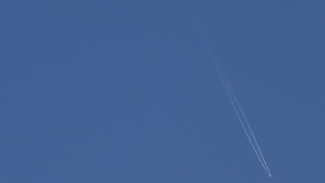jet, sky, plane, airplane, trail, contrail, contrails, blue, aircraft, vapor, travel, high, airliner, white, flight, aviation, fly, smoke, air, transportation, clear, background, trails, journey, cond
