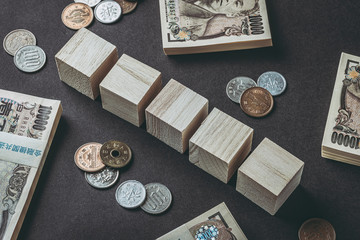 5文字スペースと日本のお金