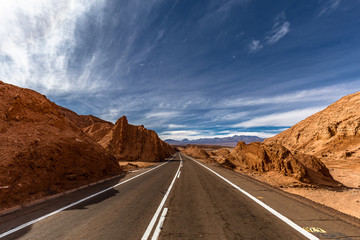 Unterwegs mit dem Auto in Chile.