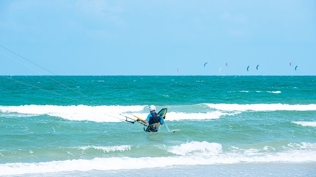 Kitesurfing Thailand Hua hin on a Sunny day