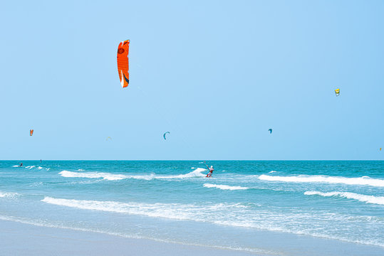Kitesurfing Thailand Hua hin on a Sunny day