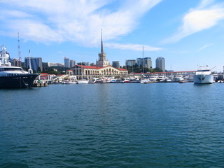 Fototapeta premium The black sea coast of the city of Sochi, a view of the city.
