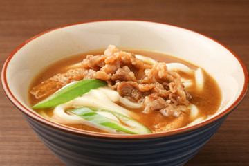 カレー肉うどん