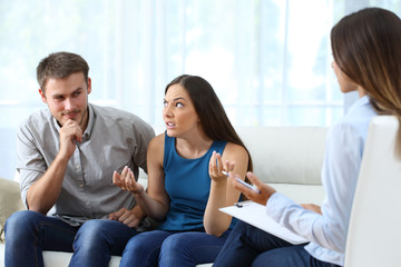 Husband flirting with therapist in couple therapy