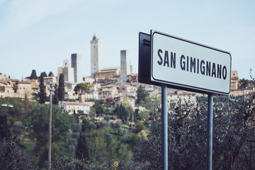 Obraz premium road sign of San Gimignano