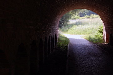 wyjście z tunelu