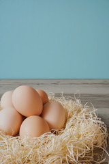 Eggs on the table　テーブルの上の卵