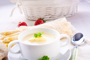 Delicious white asparagus cream soup
