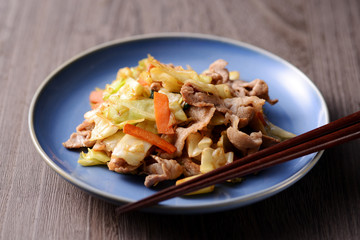 肉野菜炒め