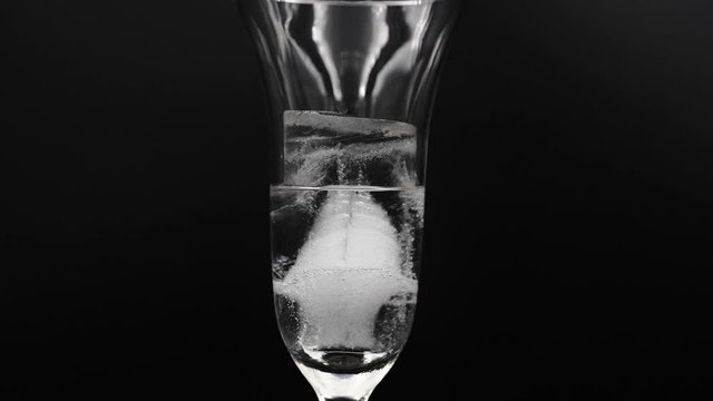 Hielo a c&aacute;mara r&aacute;p&igrave;da