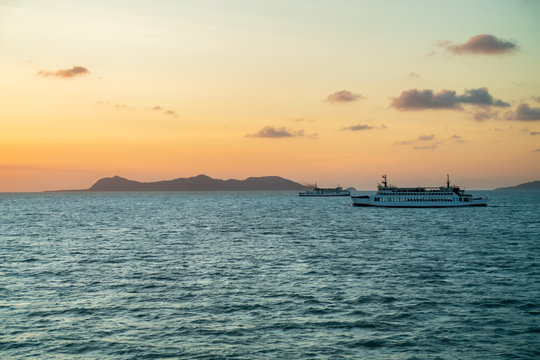 Tropensonne Bilder – Durchsuchen 7,853 Archivfotos, Vektorgrafiken und ... Tropensonne Bilder – Durchsuchen 7,853 Archivfotos, Vektorgrafiken und ...