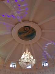 chandelier under the dome