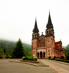 Fototapeta na wymiar Basilica de Santa Maria. Covadonga, Spain