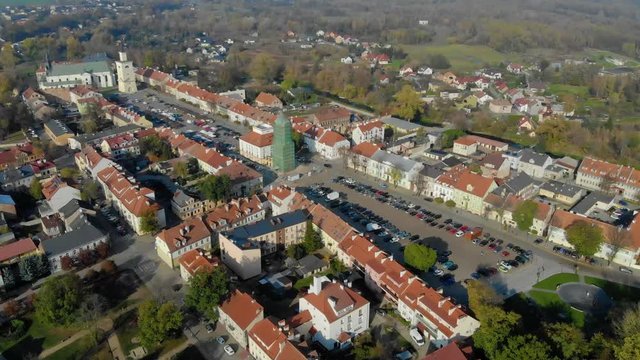 Rynek w Pułtusku, widok z lotu ptaka 4k