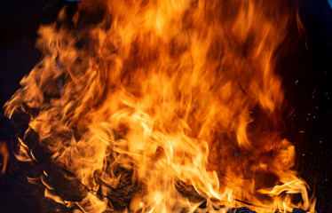 The fire, burning debris, there is no focus. Large burning fire.