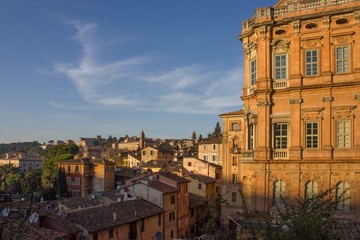 Fototapeta na wymiar View of Perugia houses and historical building