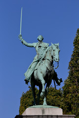 Fototapeta premium Statue of General Marquis de Lafayette in Cours la Reine, Paris, France - August 5, 2015 - honoring Founding Father of American Revolution