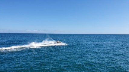 praia, férias, jetski, adrenalina, mar, paraíso,  © Gilson Mekelburg