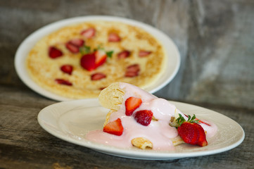 Strawberry Pancakes with Strawberry Yoghurt
