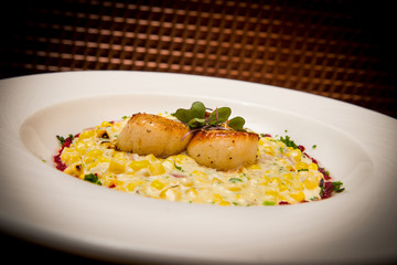 Scallops over Creamed Corn