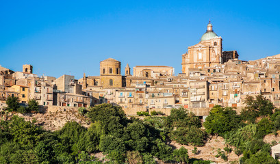 Fototapeta na wymiar Panoramic view of the city of Piazza Armerina (Sicily)