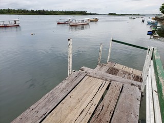 balsa antiga, rio, navega&ccedil;&atilde;o travessia