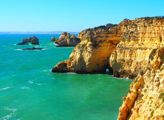 Fototapeta na wymiar Landscape of the coast in Portimao, Algarve, Portugal