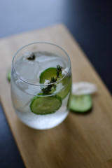 Gin tonic with cucumber and thyme