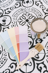 Paint can and color swatches 
