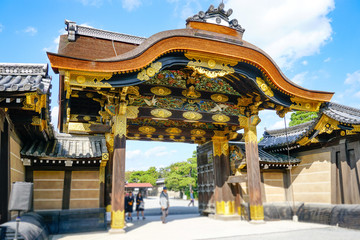 Fototapeta premium 二条城 二の丸御殿唐門