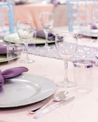 wedding table setting with flowers