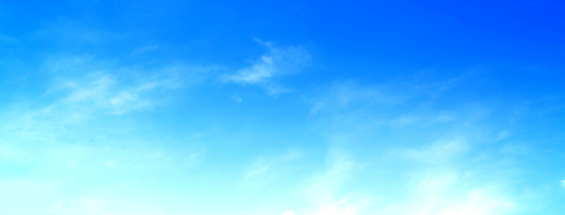 Obraz na płótnie Canvas blue sky with beautiful natural white clouds as a background