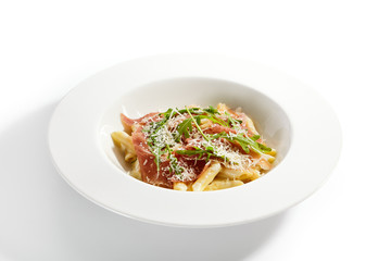 Penne in parmesan sauce