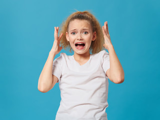 Fototapeta premium portrait of a little girl