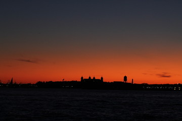 sunset harbor 
sun set